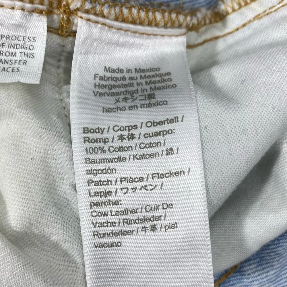 J. Crew BF381 Waterside Light Blue Wash Relaxed Denim Cutoffs Jean Shorts 29 - Picture 7 of 15